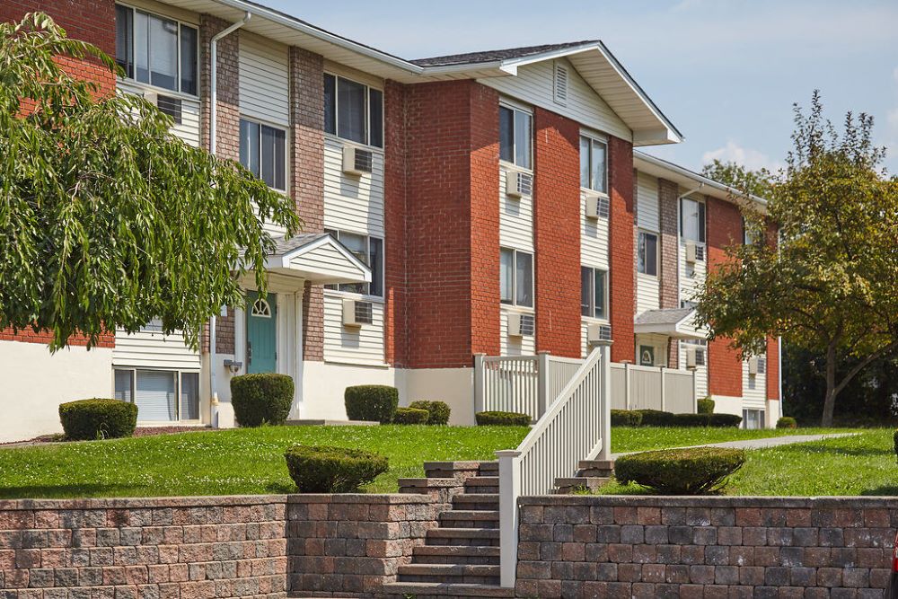 Dutchess Apartments photo 5